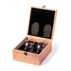 Caja con Copas de Vino Personalizadas Amigas