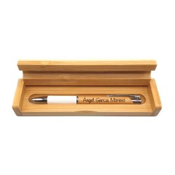 Caja abierta de madera grabada con bolígrafo personalizado regalo comunión