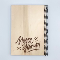 📖 Cuaderno personalizado de madera | Regalo único y motivador