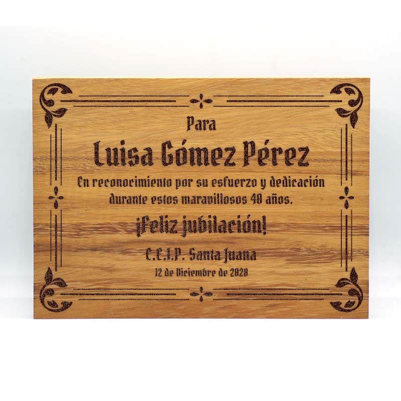 Placas de homenaje en madera natural para "La Mejor Profe".